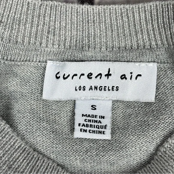 CURRENT AIR gray knit top with floral lightweight balloon sleeves, size S - Picture 3 of 16